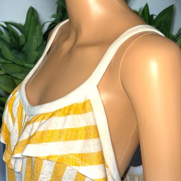 New Old Navy Yellow Stripe Sleeveless Flounce Top - Picture 6 of 16